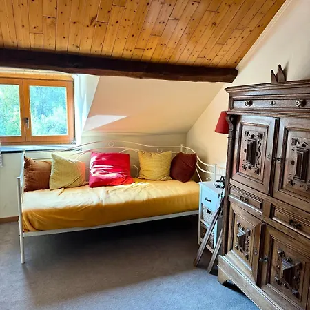 La Maison De Celestine *